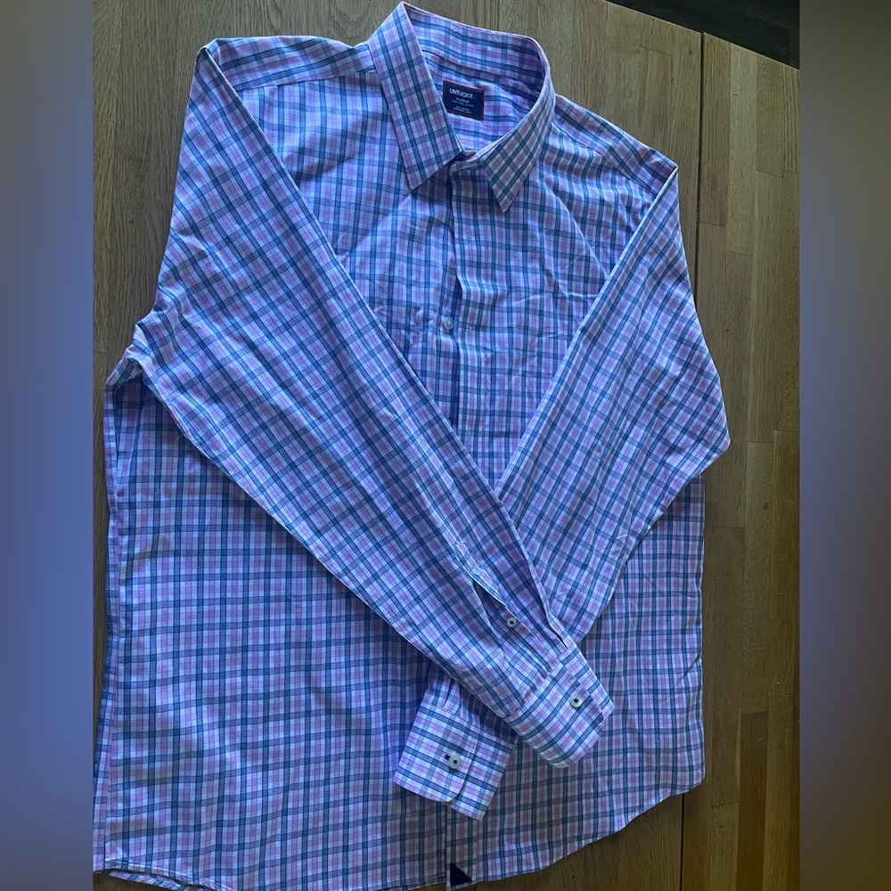 UNTUCKit Men’s Pink and Blue Plaid Button-Down Shirt